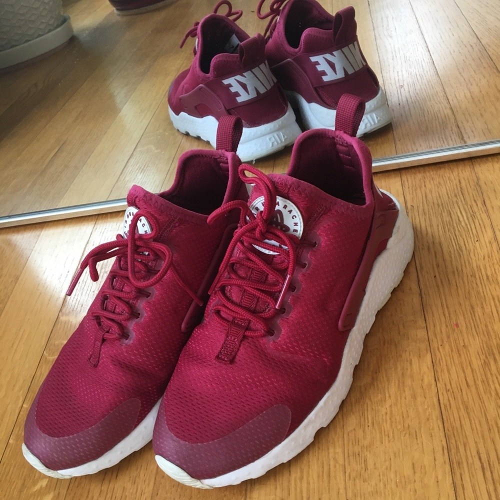 Nike Huarache Ultra | Red | 6.5